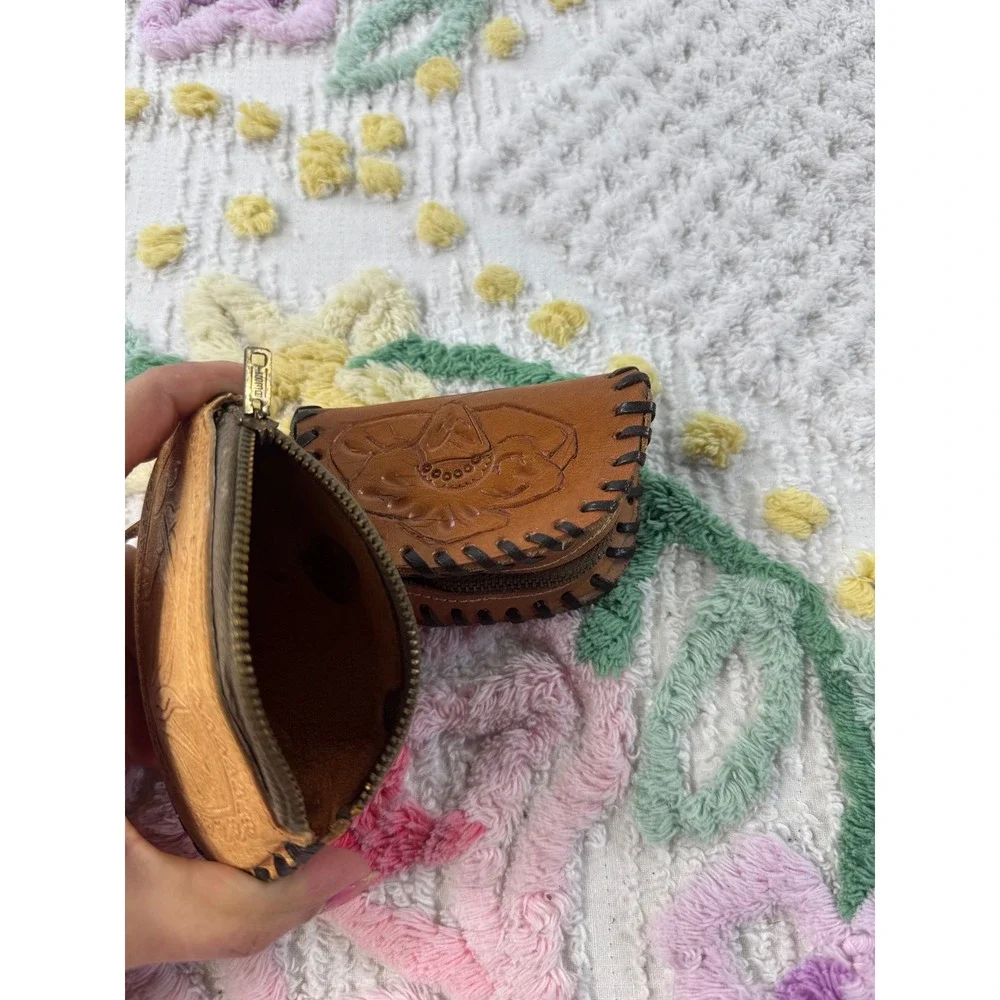 Vintage‎ Tooled Leather Coin Purse Pouch Florida Mexico Floral Design
